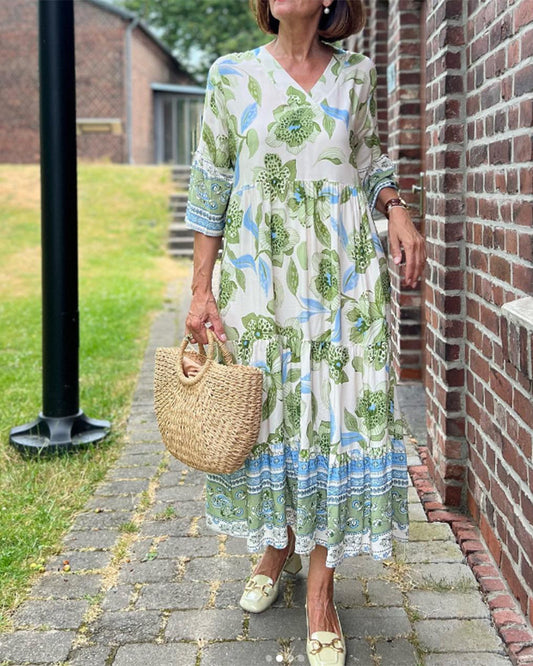 👗 Rochie lungă cu imprimeu modern