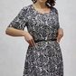 👗 Rochie cu Imprimat Floral & Centură Inclusă 🌸 | Silueta Reglabilă