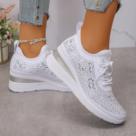 Adidași din plasă respirabilă, împodobiți cu strasuri - Pășește în eleganță!👟
